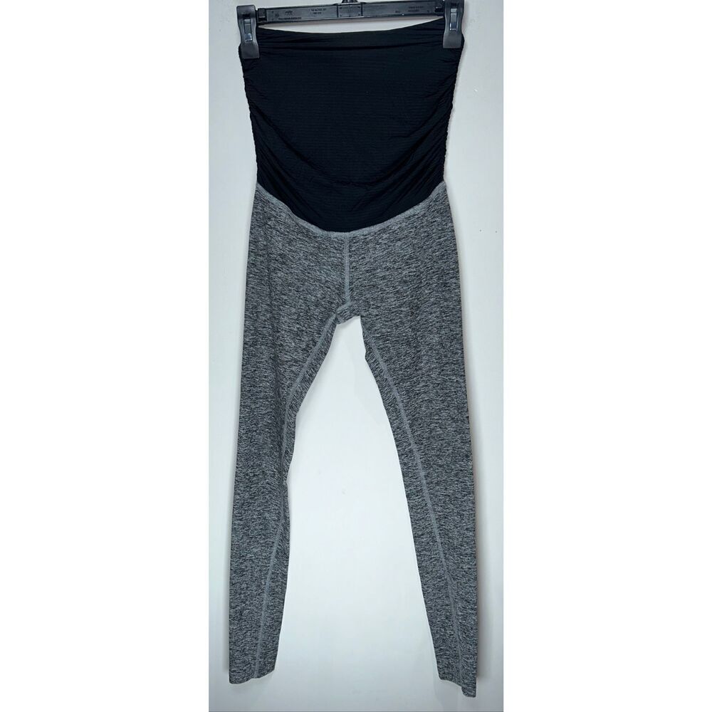 Beyond the Bump by Beyond Yoga maternity leggings size XS